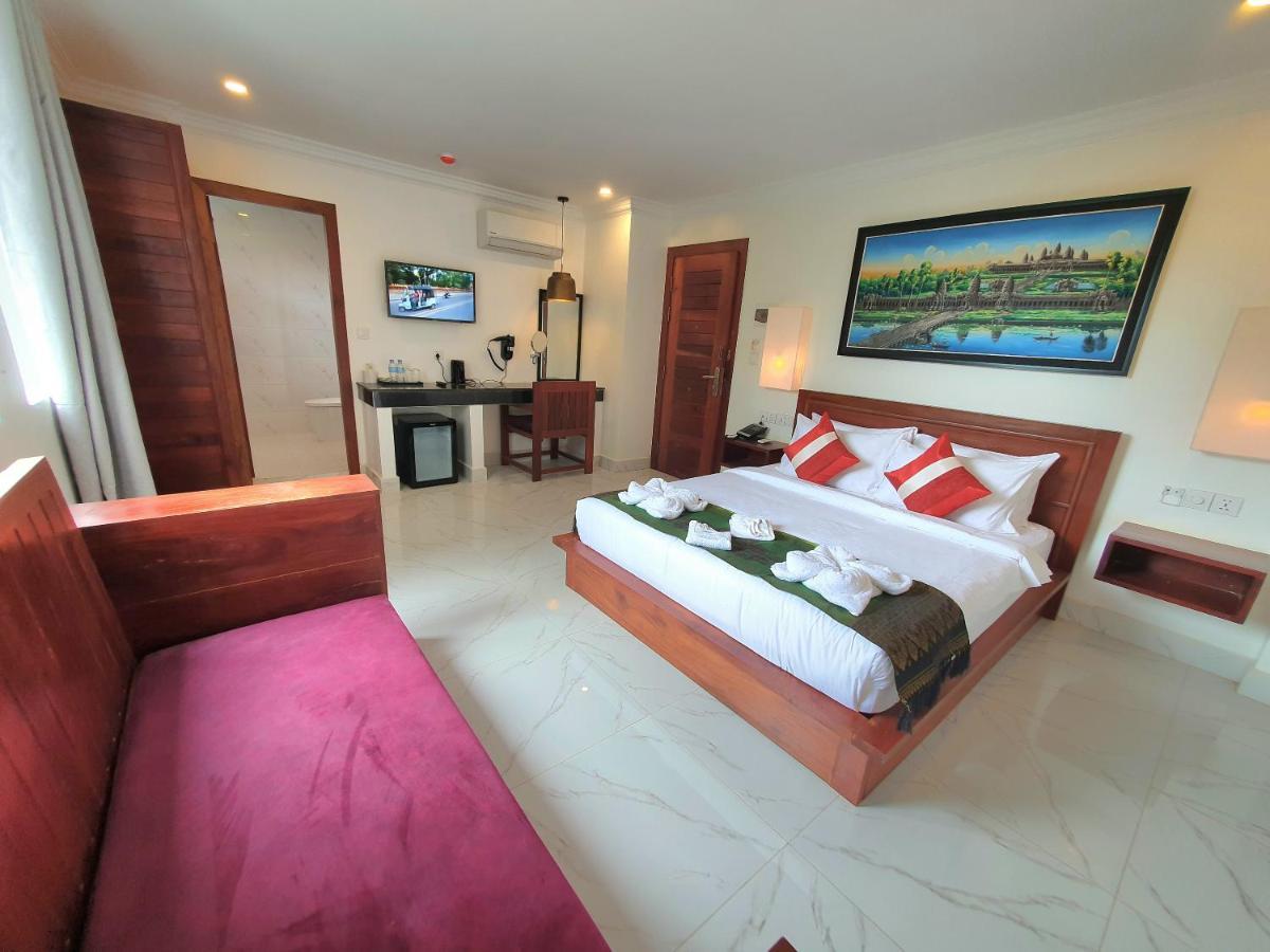 Long Night Siem Reap Hotel Buitenkant foto