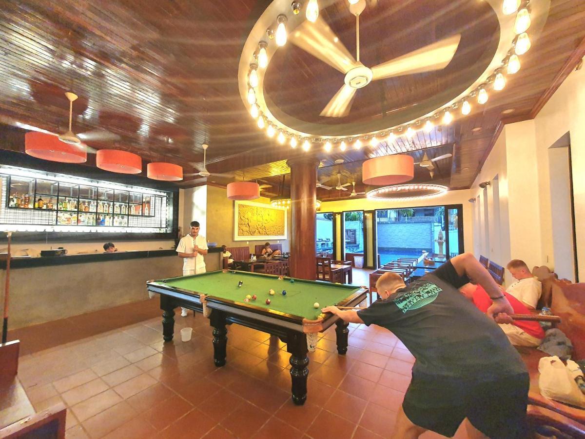 Long Night Siem Reap Hotel Buitenkant foto