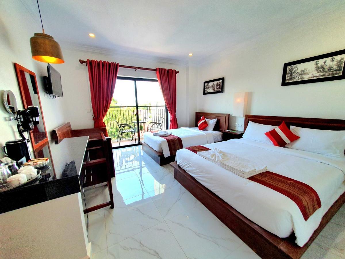 Long Night Siem Reap Hotel Buitenkant foto