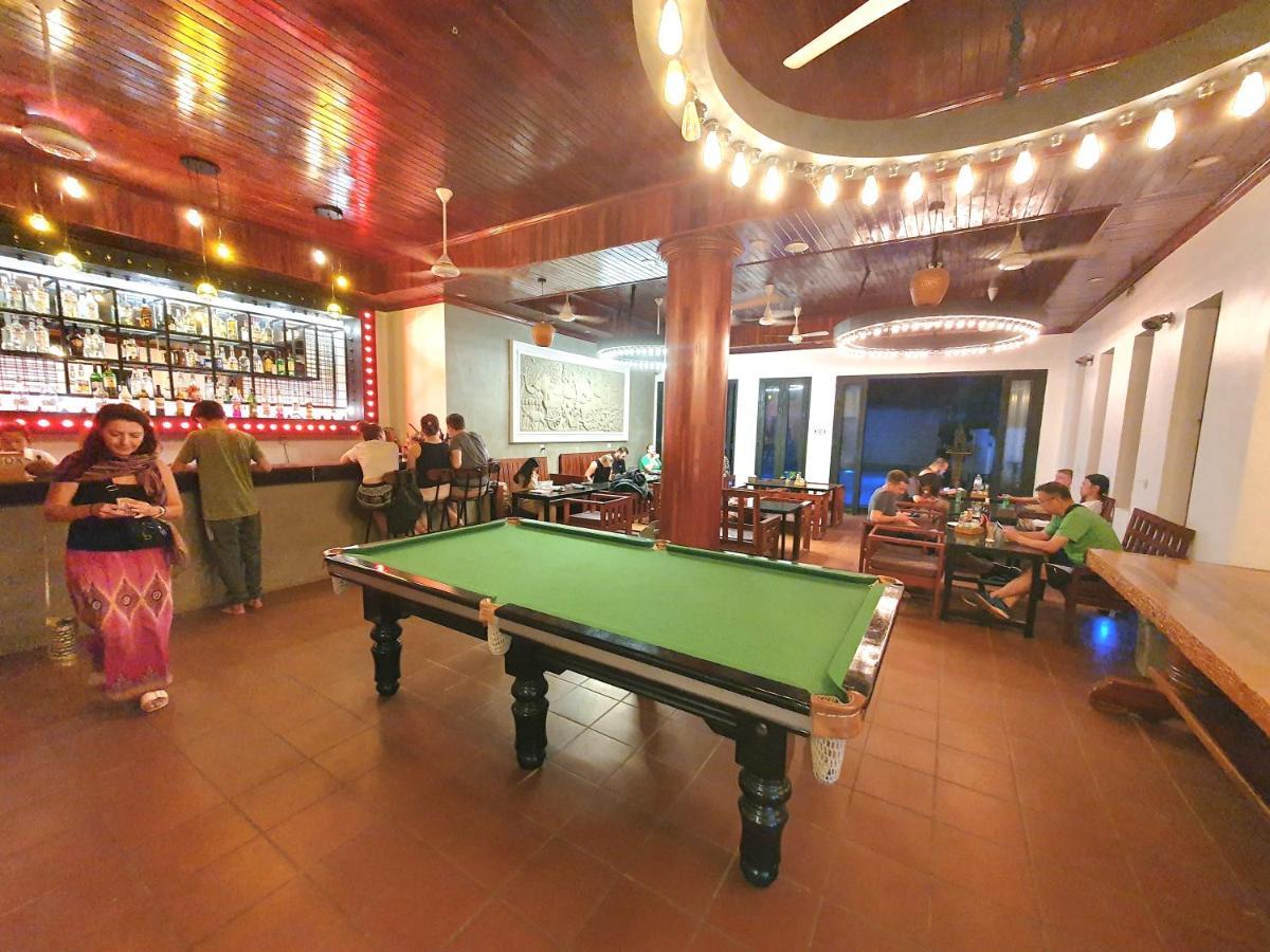 Long Night Siem Reap Hotel Buitenkant foto