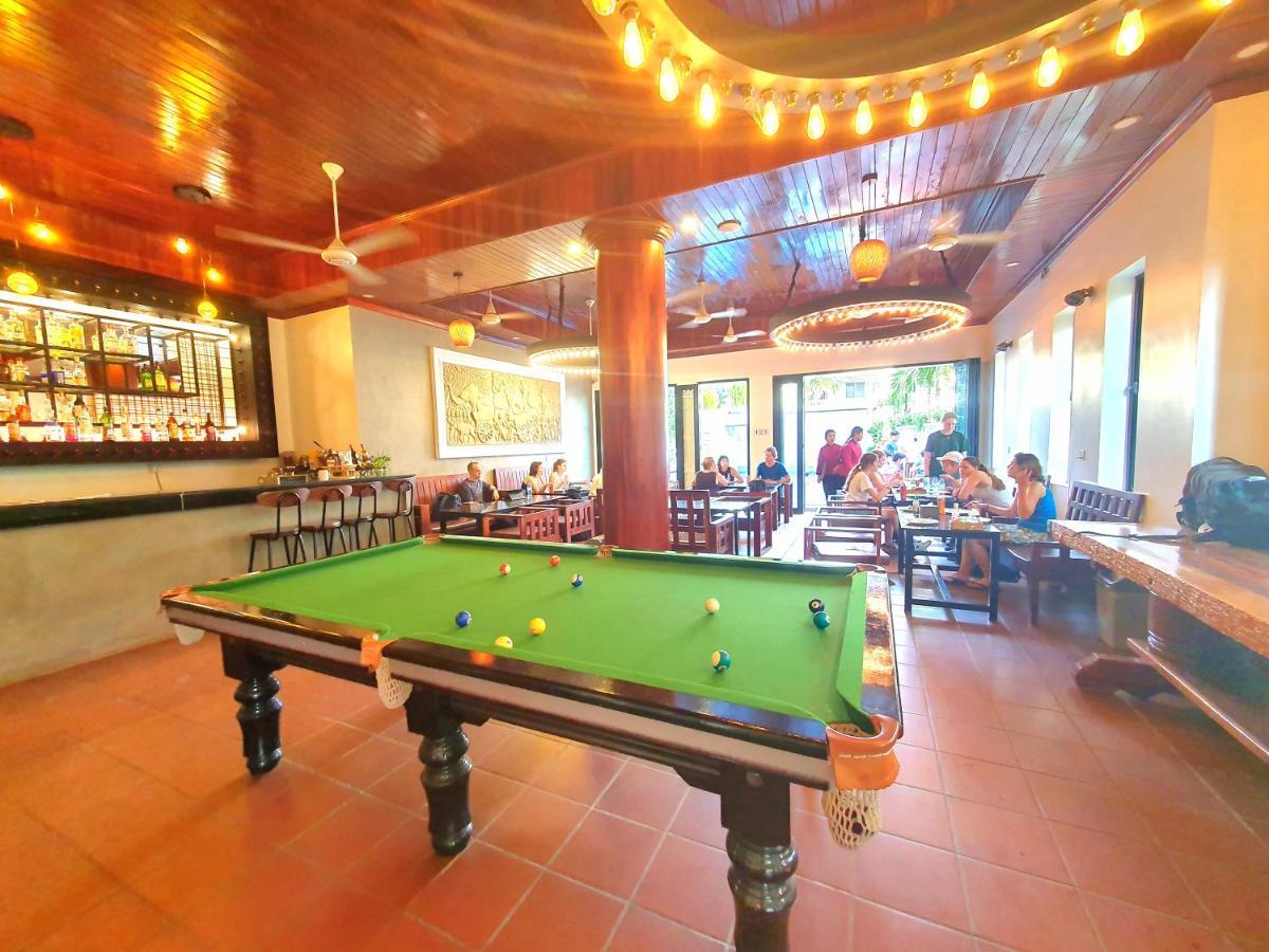 Long Night Siem Reap Hotel Buitenkant foto